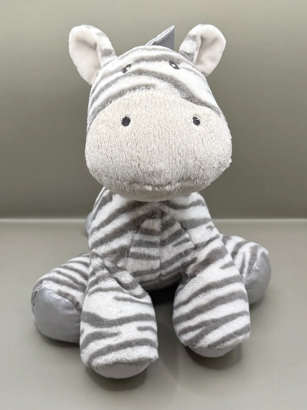 Baby GUND Zebra Zebra Plush Stuffed Animal Lovey Satin Trim